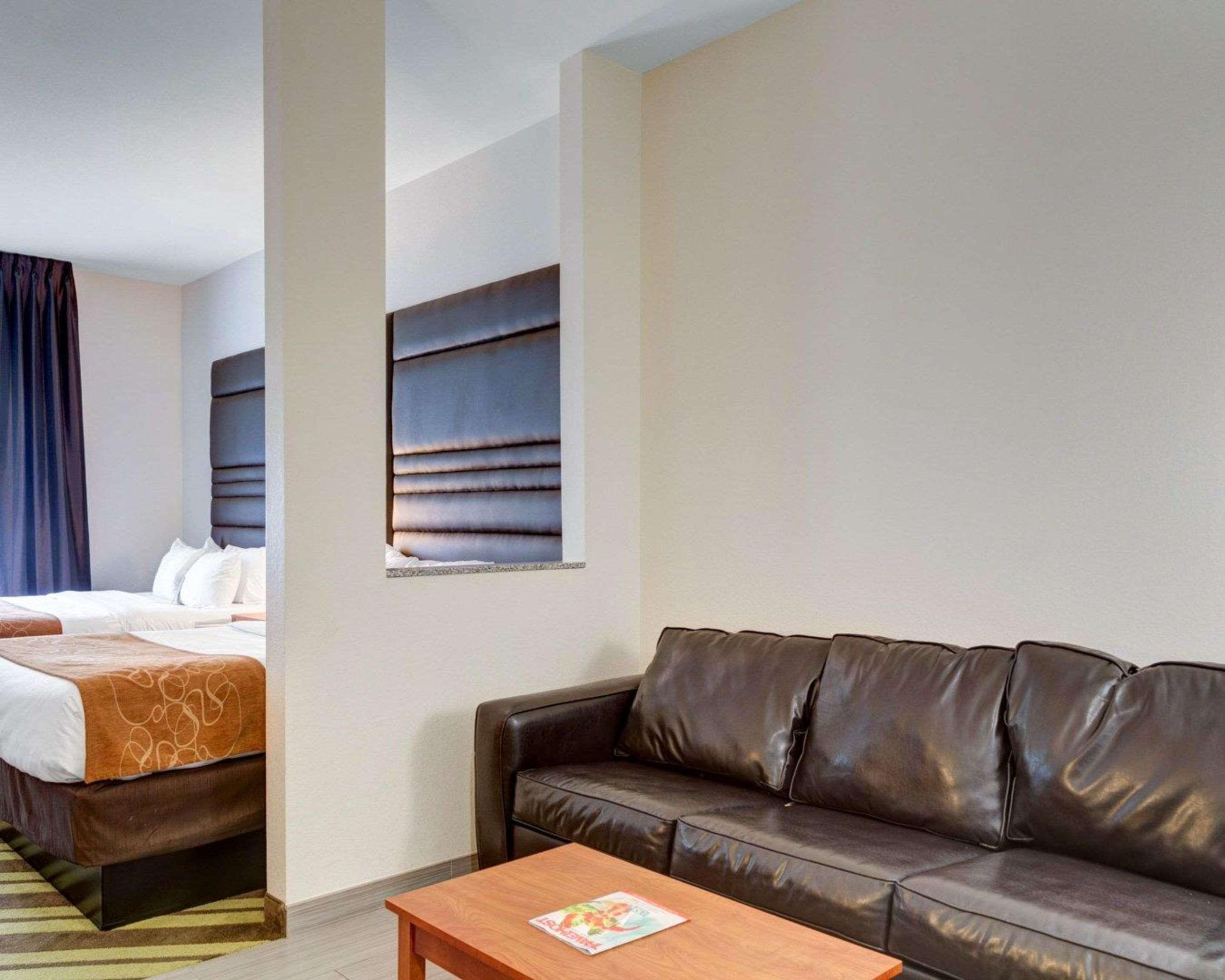 Comfort Suites דנהאם ספרינגס מראה חיצוני תמונה
