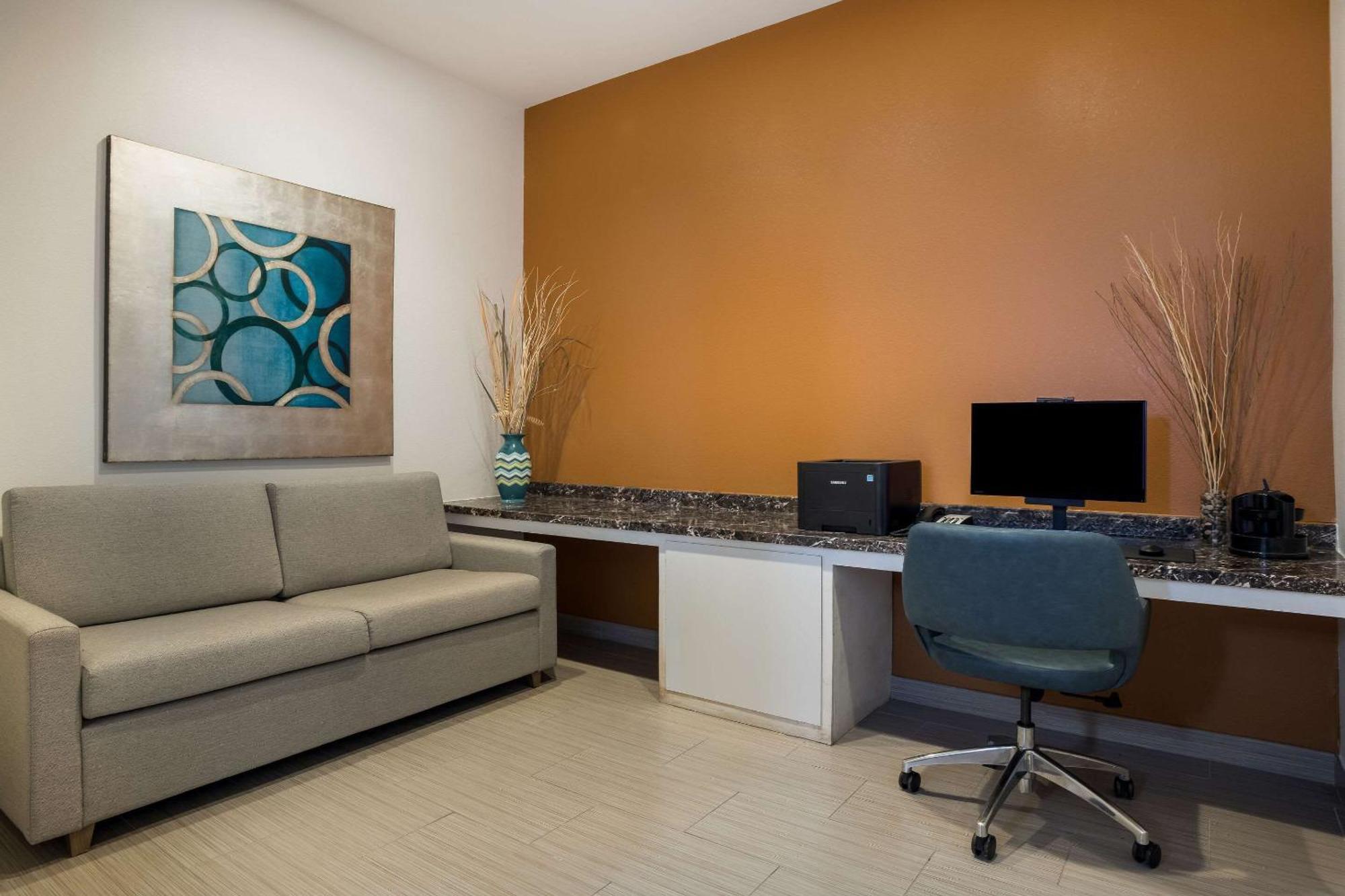 Comfort Suites דנהאם ספרינגס מראה חיצוני תמונה