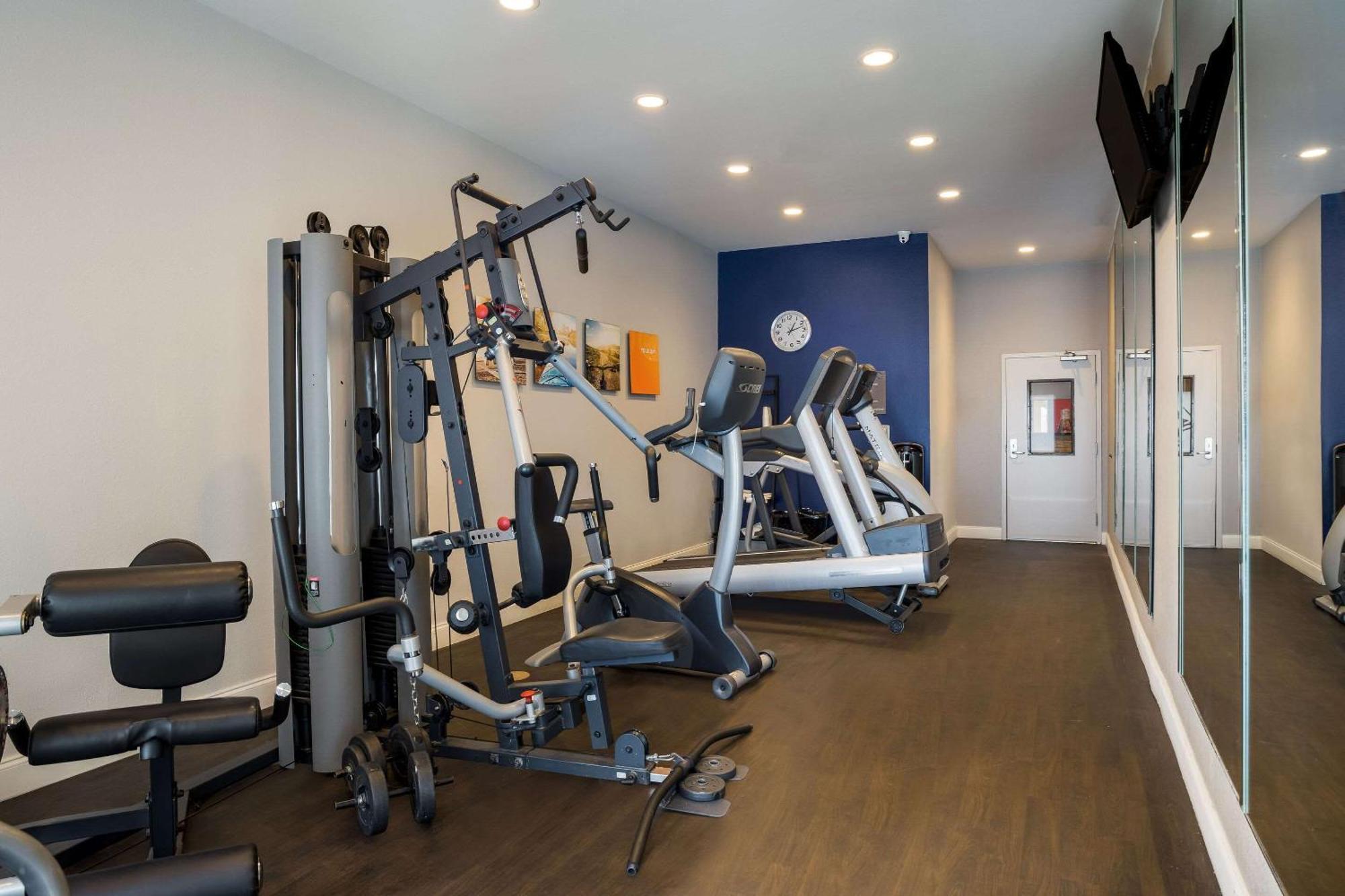 Comfort Suites דנהאם ספרינגס מראה חיצוני תמונה
