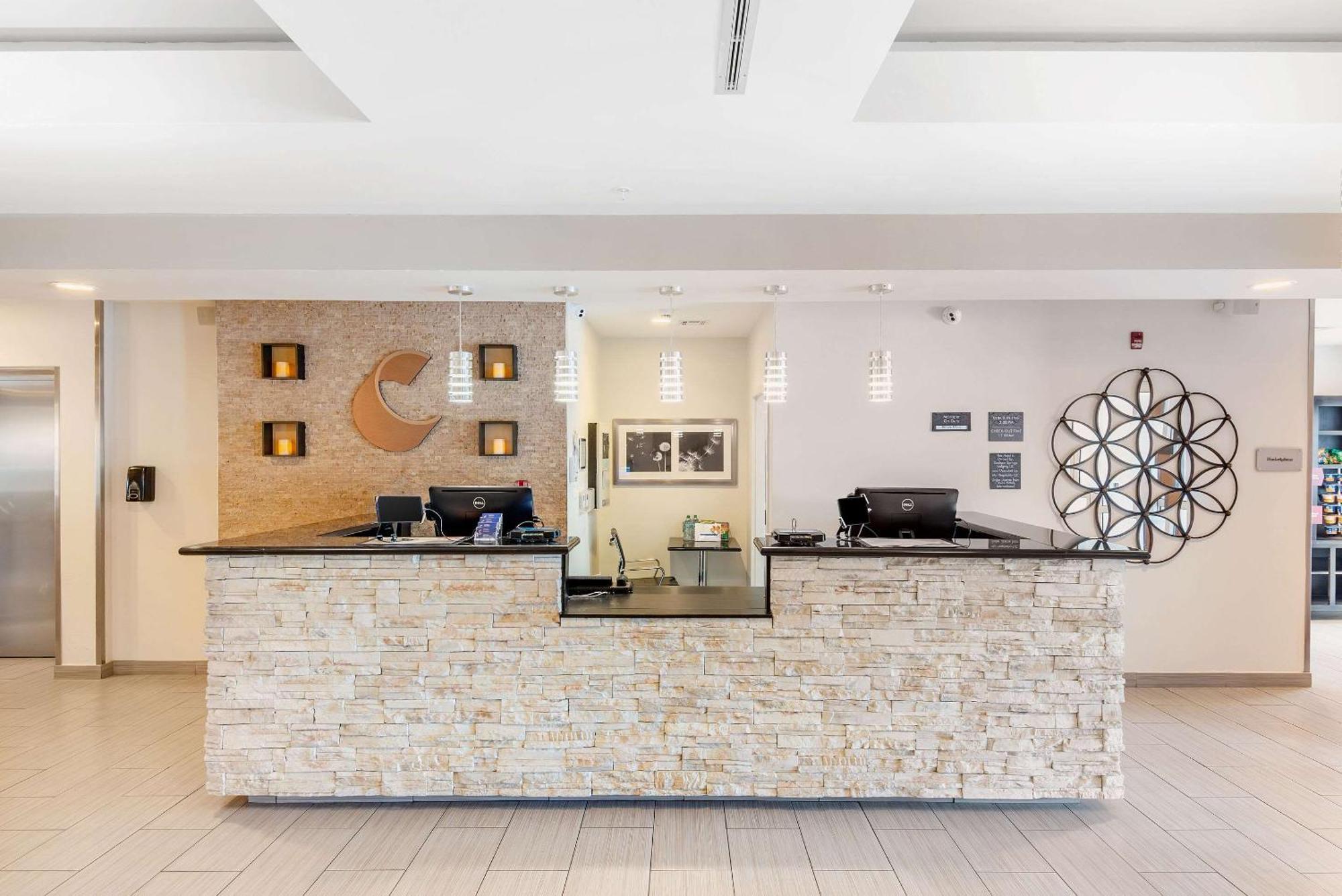 Comfort Suites דנהאם ספרינגס מראה חיצוני תמונה